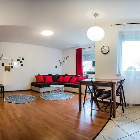 Triapart Okrzei * Sopot