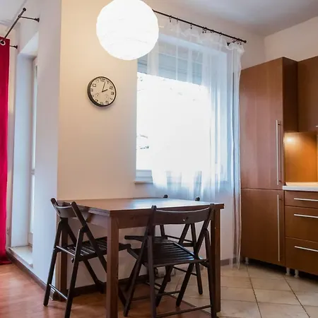 Triapart Okrzei Apartment *